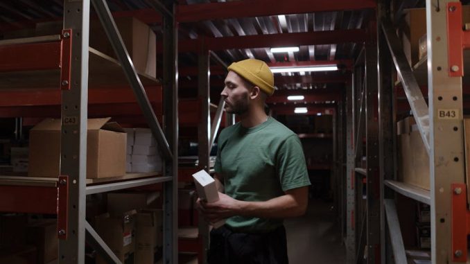 迷你倉：打造您的專屬收納空間，輕鬆解決生活煩惱