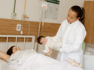 陪月員訓練課程完整解析：內容架構、認證標準與專業發展
